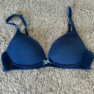 Victoria's Secret Wireless Blue Bra